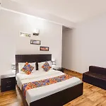 Fabhotel Vraj Inn
