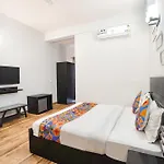 Fabhotel Vraj Inn
